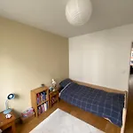 Spacious And Elegant 3 Bedrooms Apartment Near Metro And Bois De Vincennes